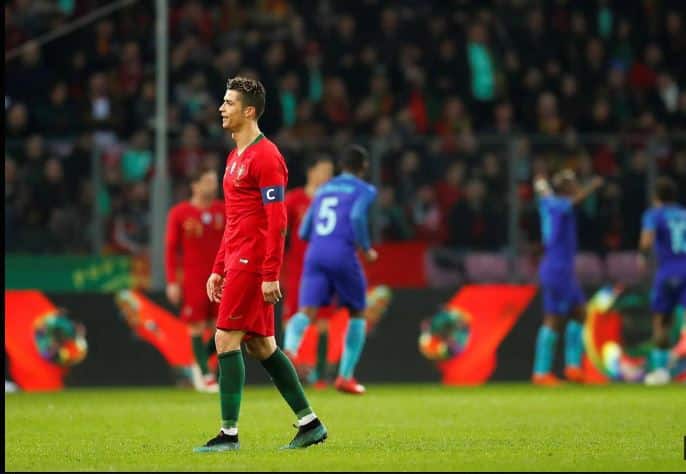 Portugal perde frente à Holanda