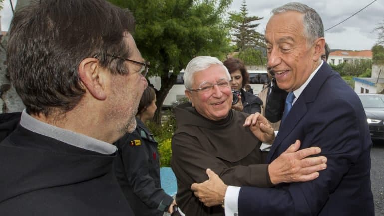 PR desvaloriza ausência temporária de embaixador de Angola em Portugal