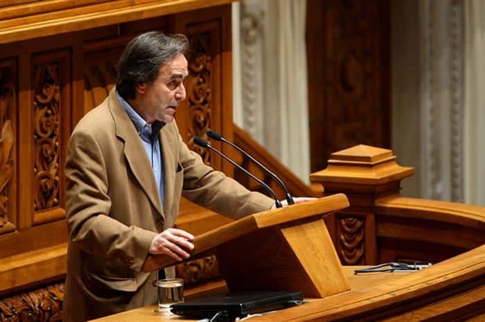 BE vai requerer audição parlamentar da administração e trabalhadores da Ryanair