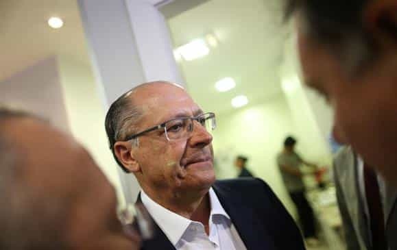 Além de Lula, Lava-Jato atinge cinco candidatos