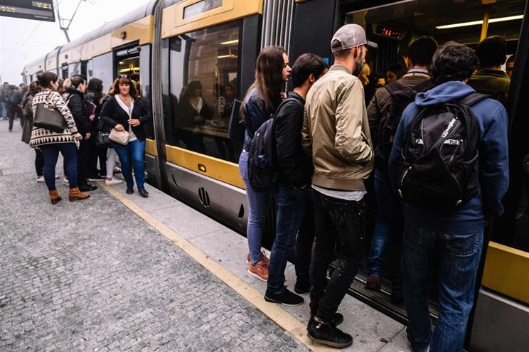 Metro do Porto garante circulação até ao fim de semana