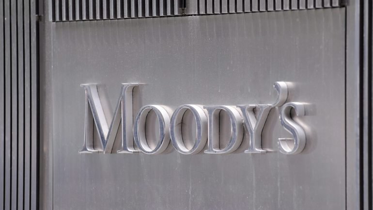 Moody’s diz que sobe ‘rating’ português se concluir que progressos são sustentáveis