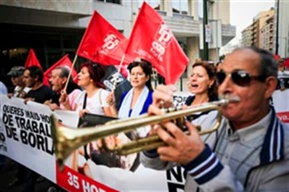 Função pública já perdeu 11,8% e exige aumentos acima da inflação