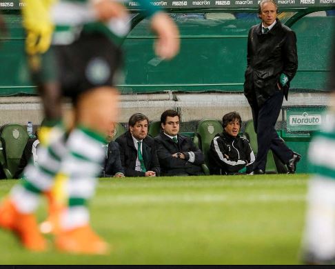 Os recados de Jesus, as vaias a Bruno e os nomes às famílias dos adeptos