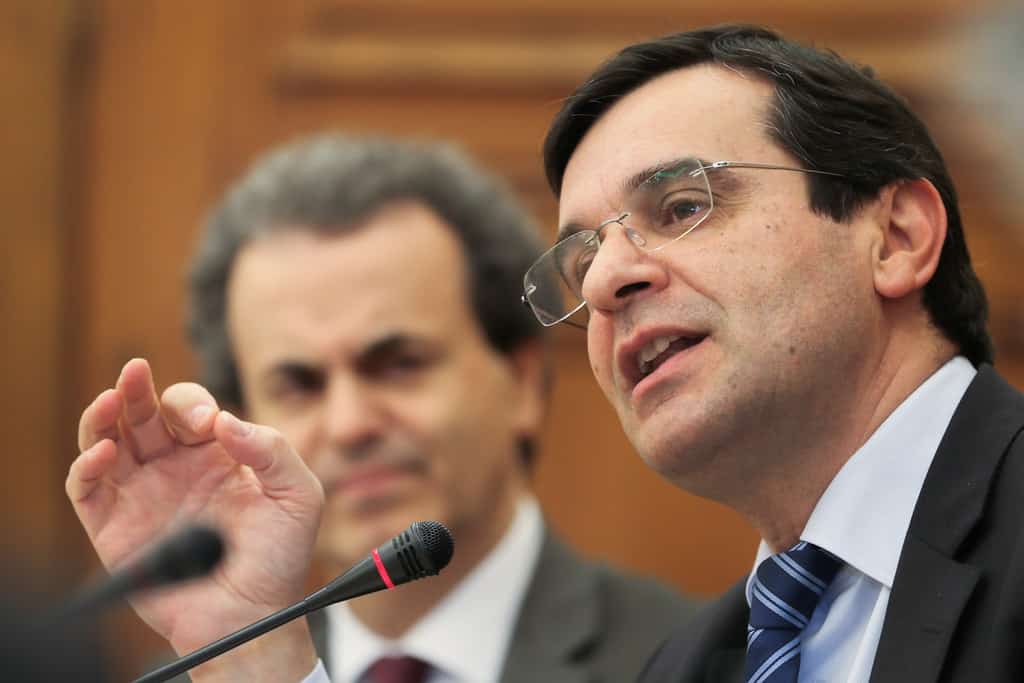 PSD pede demissão do ministro da Saúde