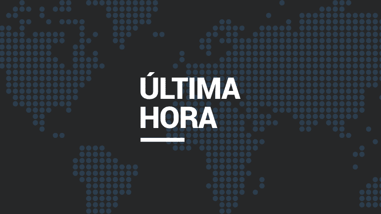 Autocarro ardeu no Lumiar. Motorista retirou passageiros