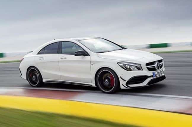 Mercedes recolhe oito modelos com motores ilegais