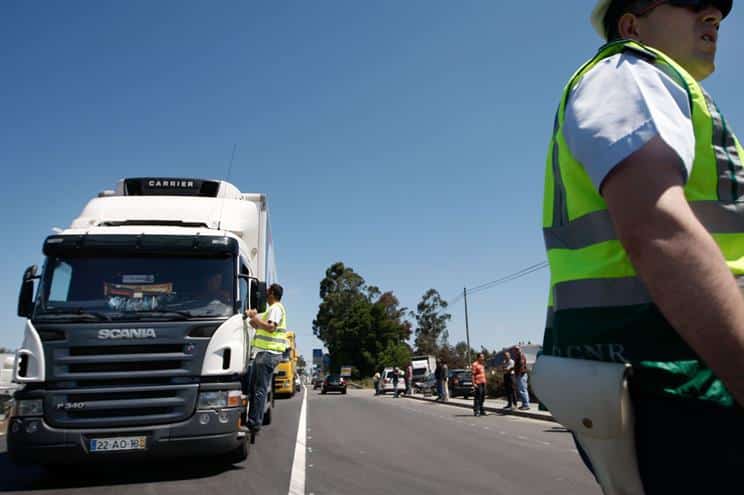 Governo assina acordo com ANTRAM com medidas imediatas para o setor