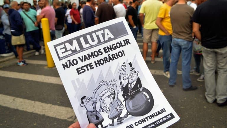 Trabalhadores entregam caderno reivindicativo à administração da Autoeuropa