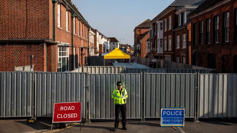 Novichok. Agente nervoso encontrado em garrafa de perfume