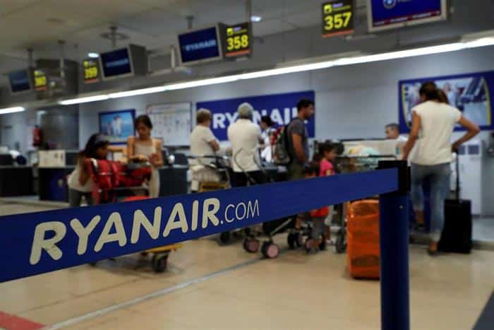 Ryanair cumpre ameaça. Greve leva a despedimentos na Irlanda