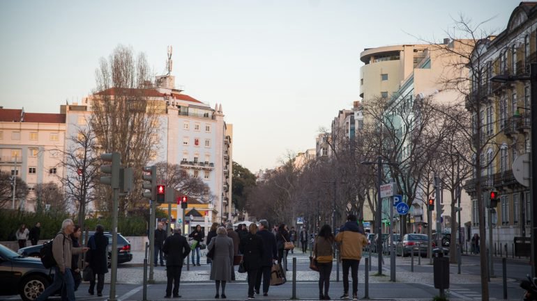 CMVM questiona “sustentabilidade” da subida dos preços das casas