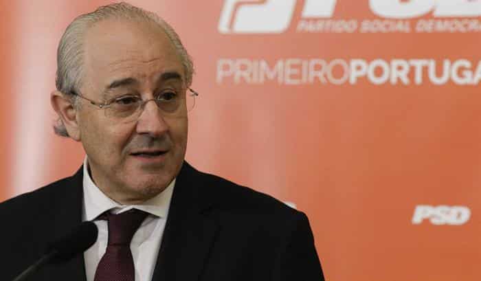 "O PS não é a carochinha, é muito mais a cigarra"