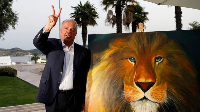 “Sem pachorra” para o passado, com uma surpresa no presente, crente num futuro melhor: a apresentação de Ricciardi