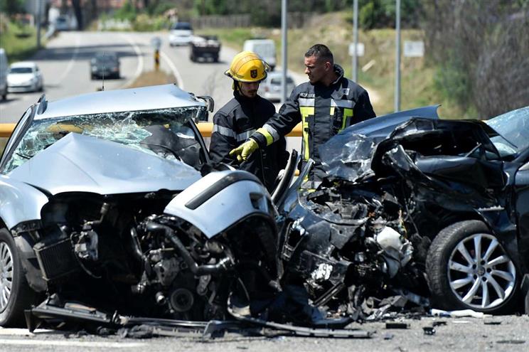 Aumentaram acidentes nas estradas portuguesas mas há menos mortos e feridos