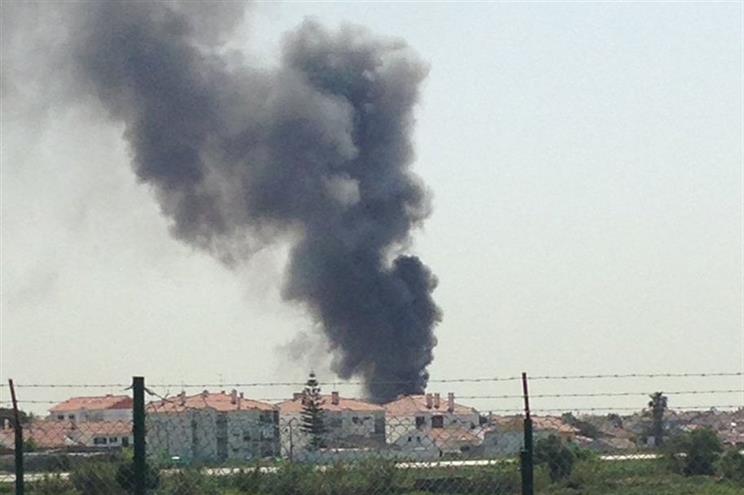 Queda de avião em Tires em 2017 deveu-se a falha do piloto após problema no motor