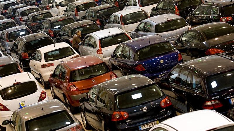 Compras de carros usados a crédito aceleram