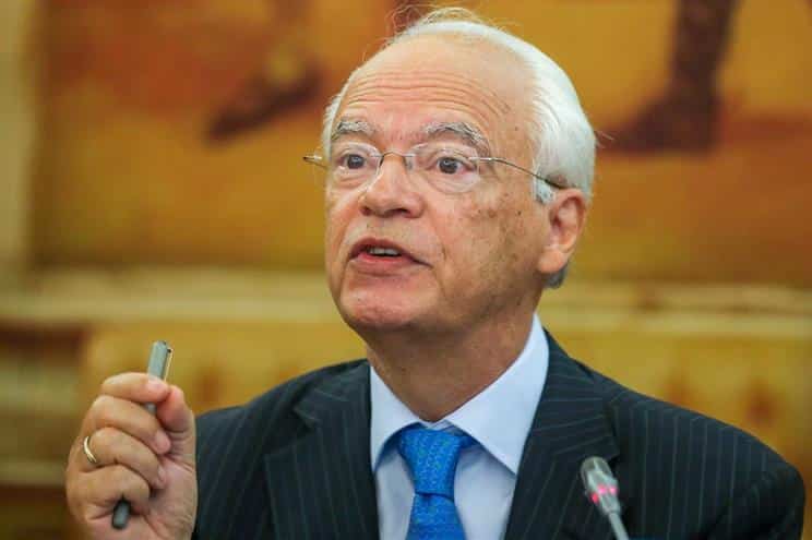 Portugueses pagaram 2300 euros a mais pela energia elétrica