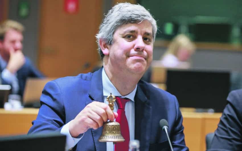 Estado não sabe quantos funcionários tem, nem quanto ganham