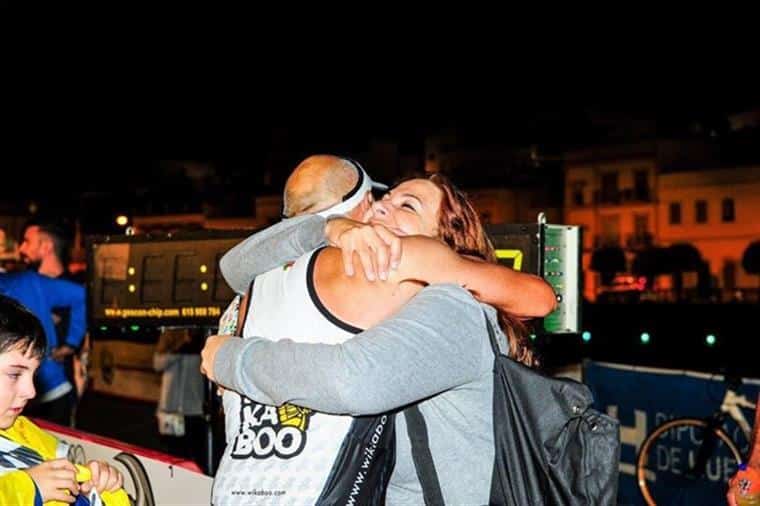 Bala com assinatura mata triatleta e trama amante da viúva