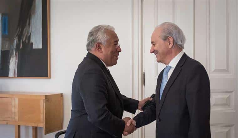 António Costa acusa PSD de “esquizofrenia”
