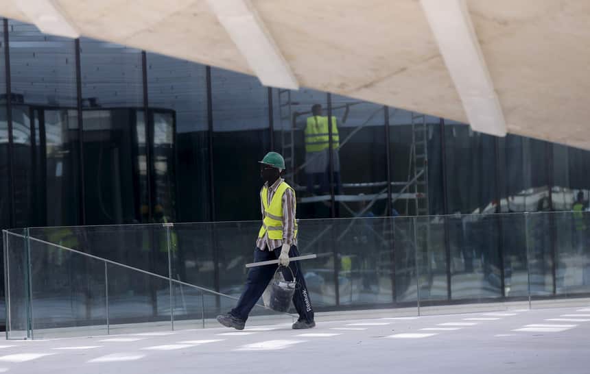 Portugal "precisa desesperadamente" de imigrantes para combater falta de mão de obra