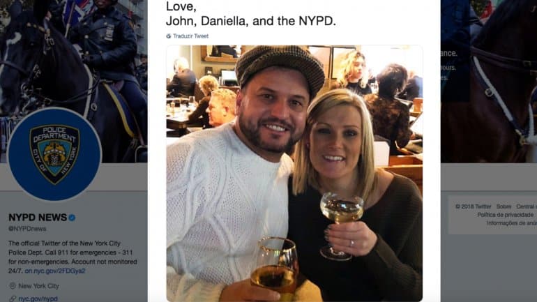 Como o Twitter salvou uma aliança de noivado. Polícia de Nova Iorque encontra casal que perdeu anel em Times Square