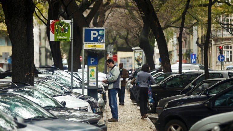 EMEL. Toda a cidade de Lisboa terá estacionamento a pagar em 2020