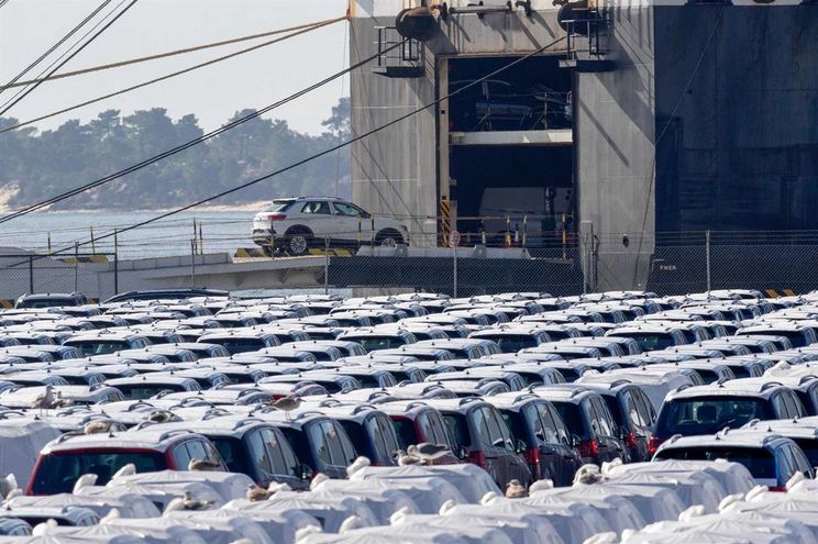 Estivadores chegam a acordo com operadores portuários