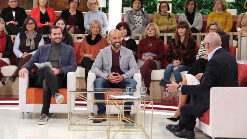 Ministério Público investiga repórter do "Você na TV" por alegados crimes de discriminação