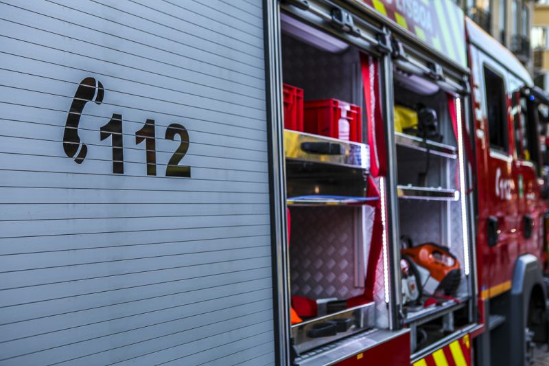 Incêndio obriga a evacuação do centro comercial Almada Forum