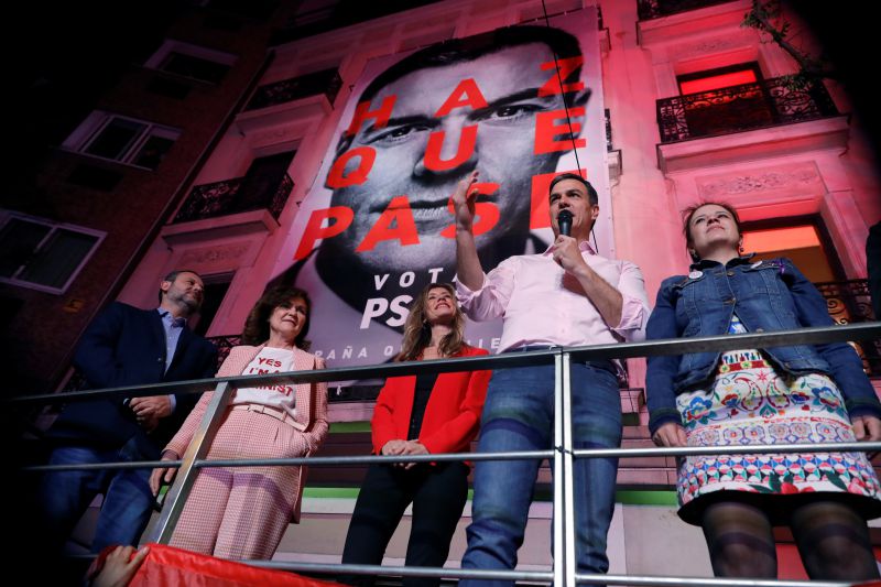 Sánchez quer governar Espanha e promete um governo pró-Europa que respeite a Constituição