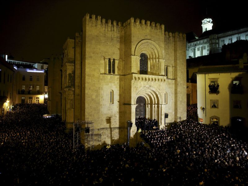 Queima das Fitas de Coimbra começa hoje com Serenata Monumental