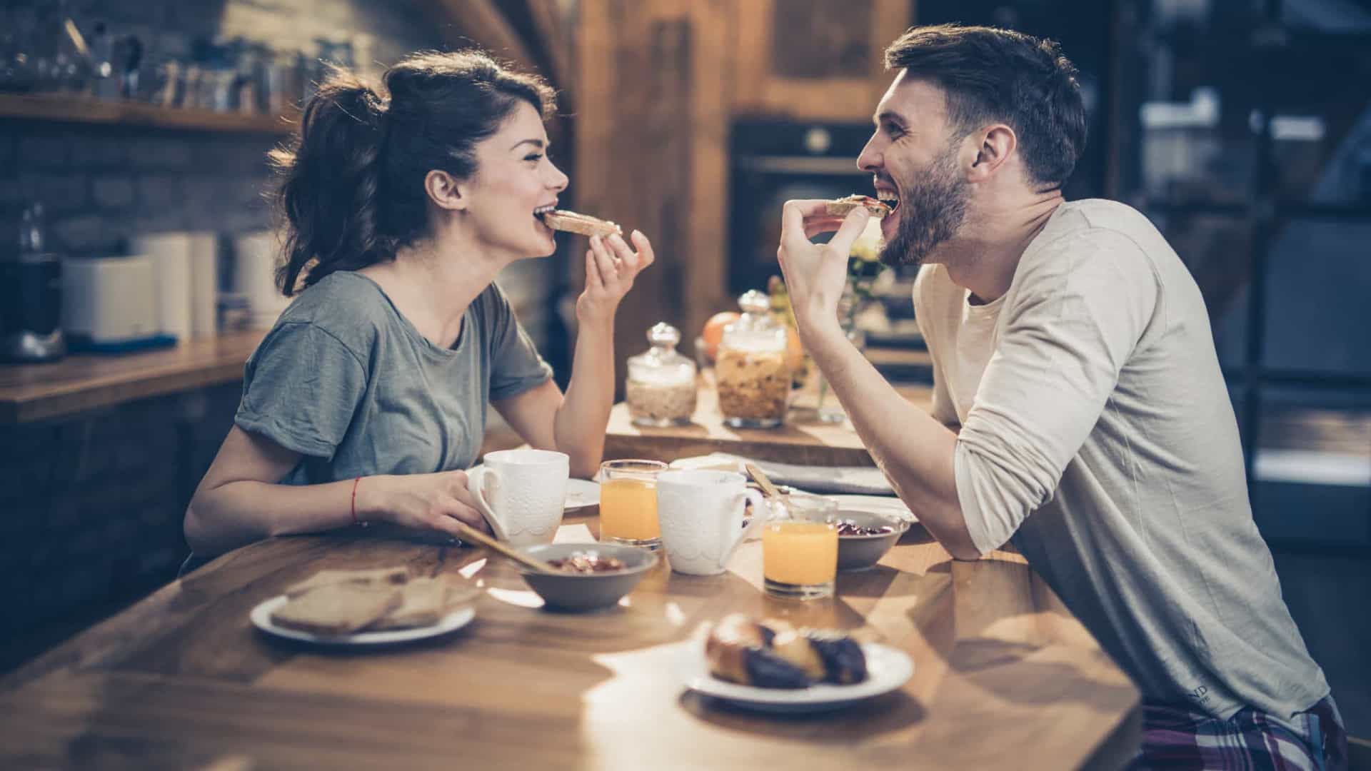 Os cinco maiores vilões da alimentação que elevam o colesterol