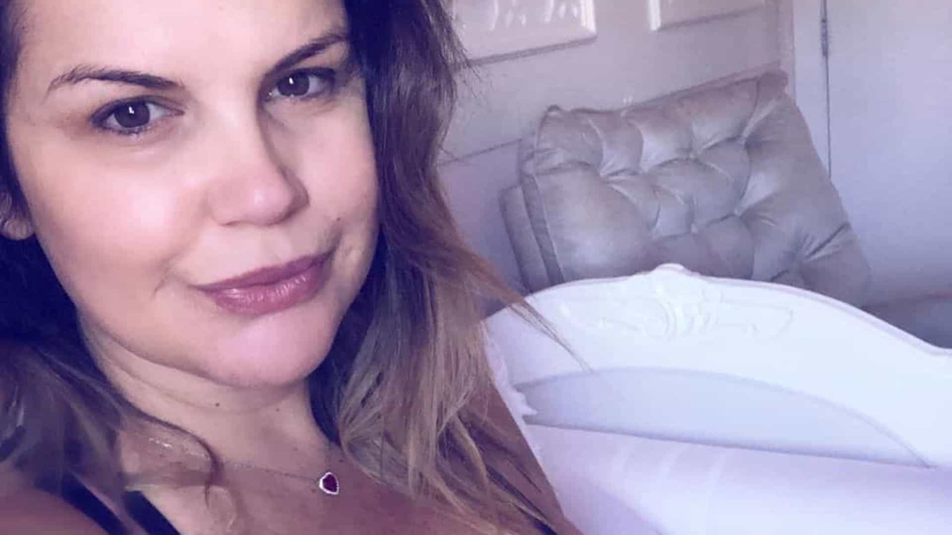 Katia Aveiro responde à letra: "Está tudo maluco. Vá passear senhora"