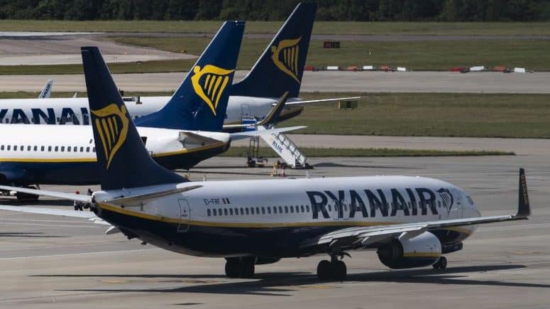 Ryanair diz que 95% dos voos saíram a horas no terceiro dia da greve