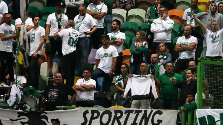 Sporting rescinde apoios às claques