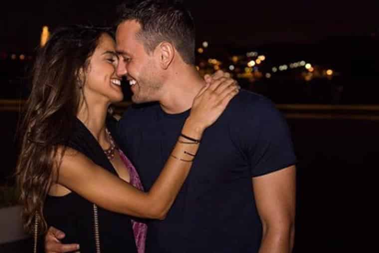 Pedro Teixeira reage a rumores sobre gravidez de Sara Matos