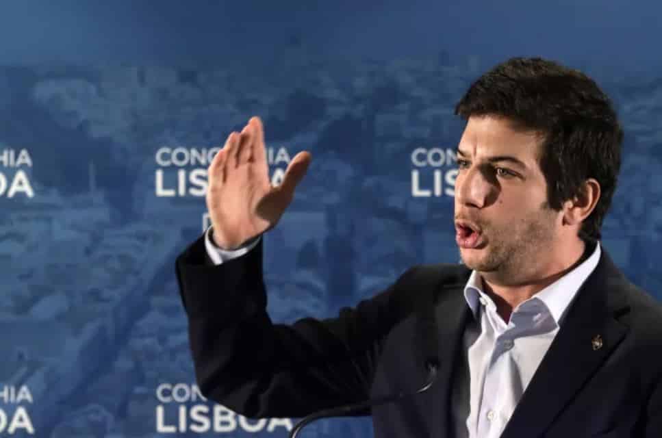 Francisco Rodrigues dos Santos deixa Sporting para avançar para o CDS