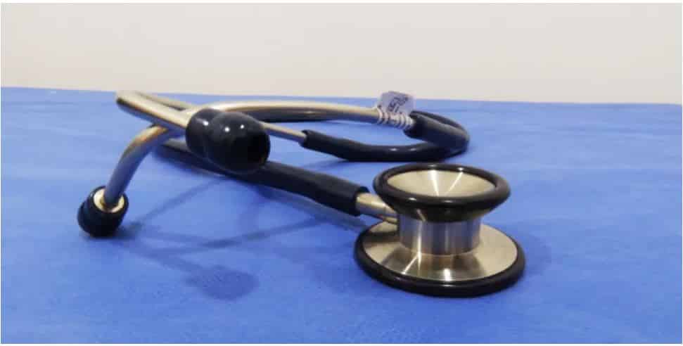 Médico agredido "a soco e a pontapé" por recusar renovar baixa a utente. Sindicato exige que ministra crie condições de segurança