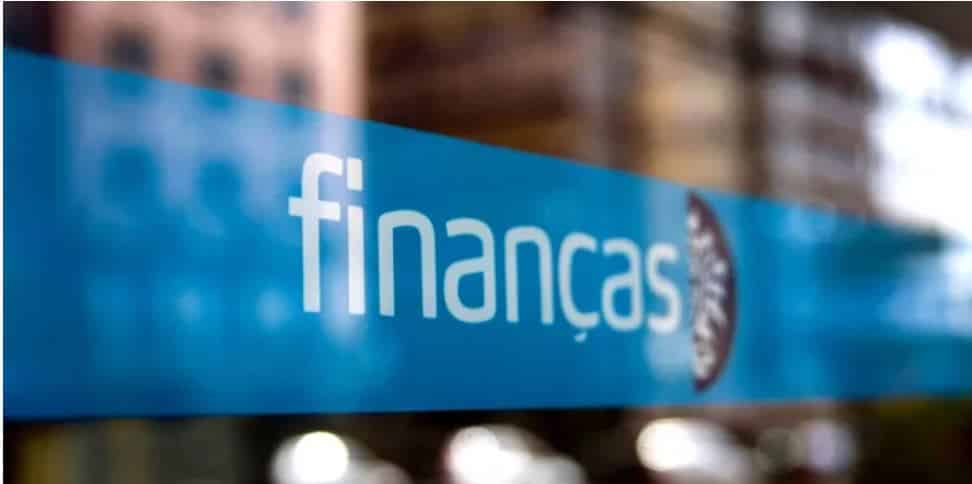 Termina hoje prazo para empresas comunicarem faturas emitidas em janeiro