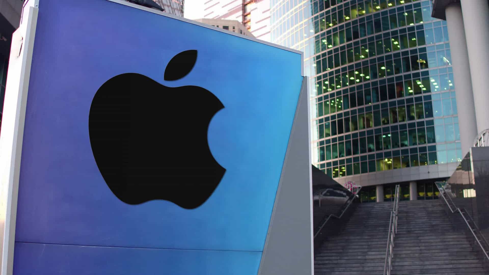 Compradores do iPhone SE vêm do Android, afirma CEO da Apple