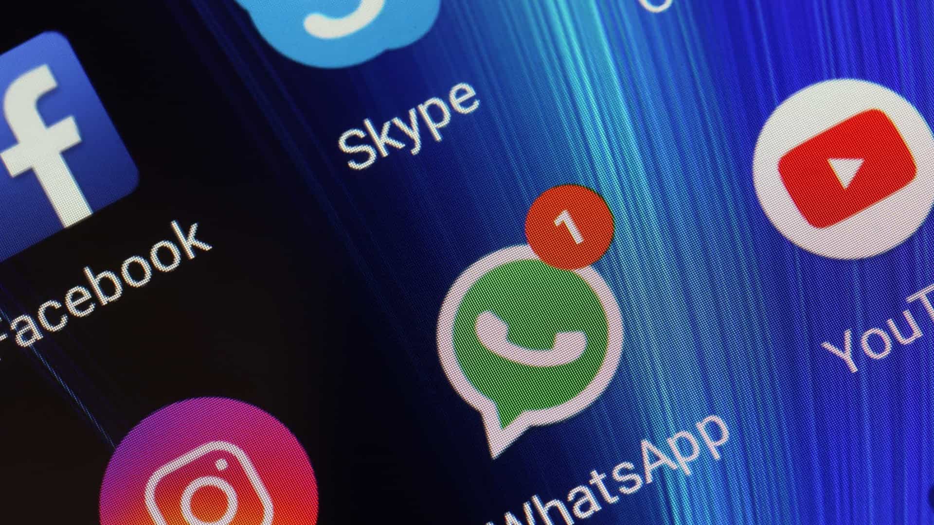 Atenção, está a circular código que 'congela' o WhatsApp