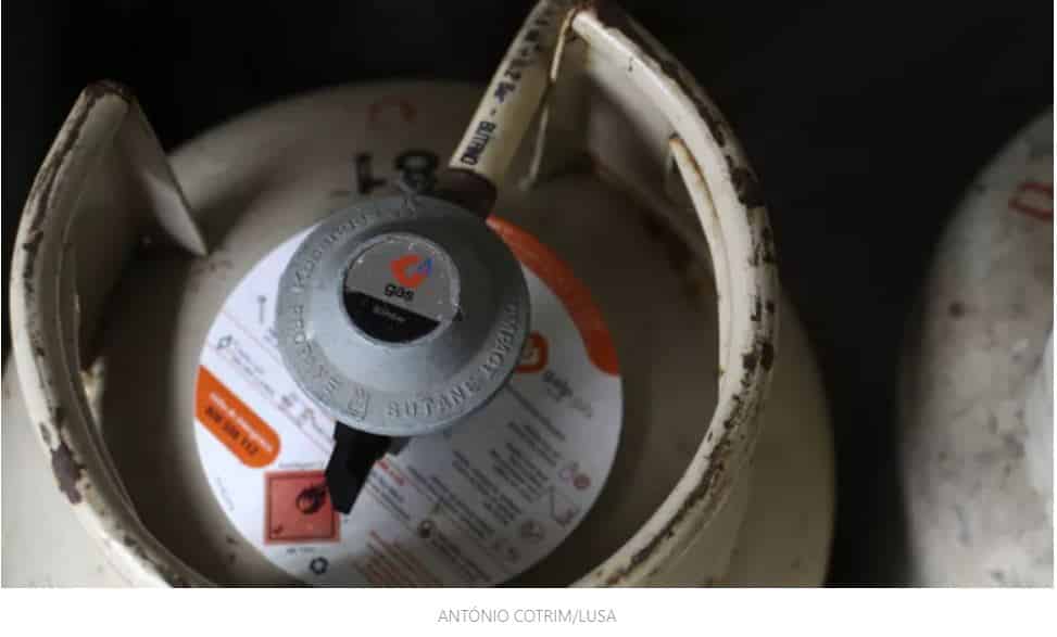 Há 2,6 milhões de famílias dependentes de gás engarrafado, que custa o dobro do canalizado