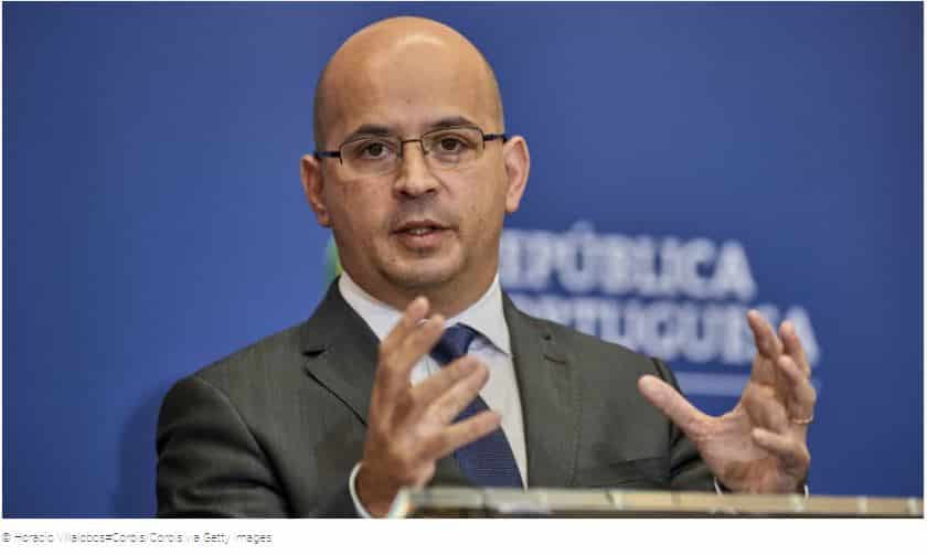 Economia crescerá 4% este ano, promete Leão. Taxa de desemprego nos 7,3%